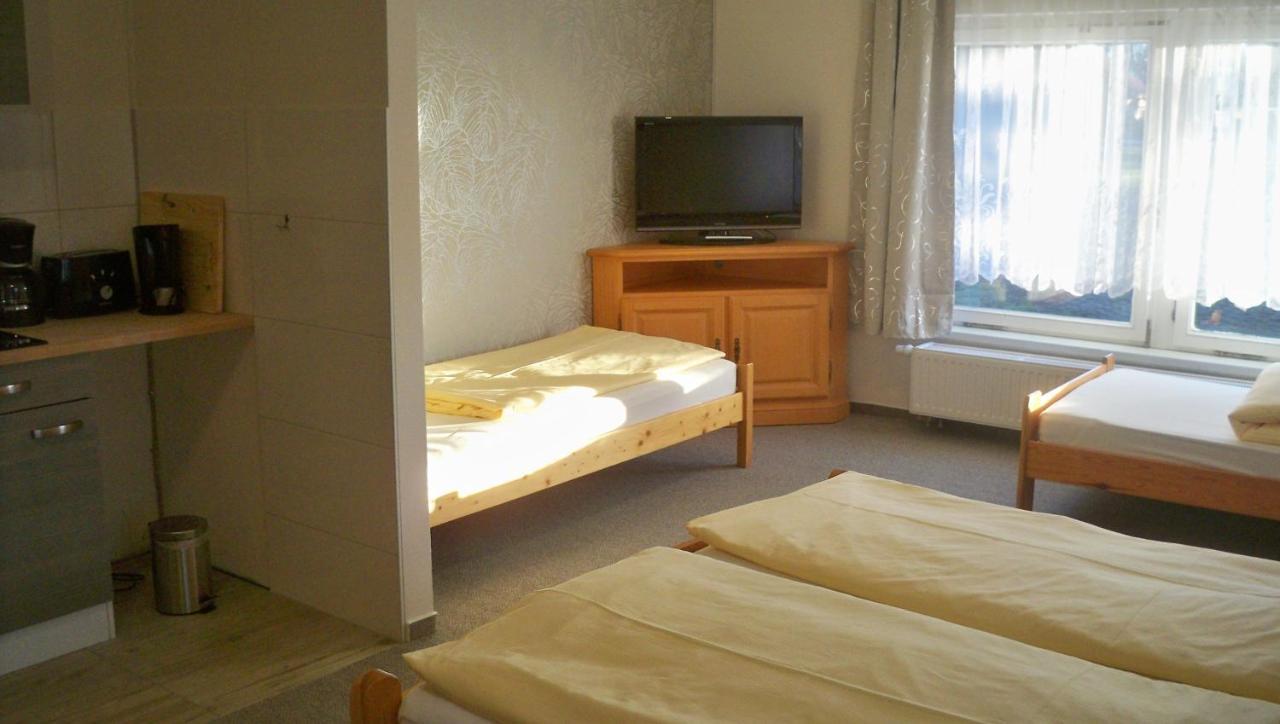 Ferienappartements Am Weinberg Bestensee Luaran gambar